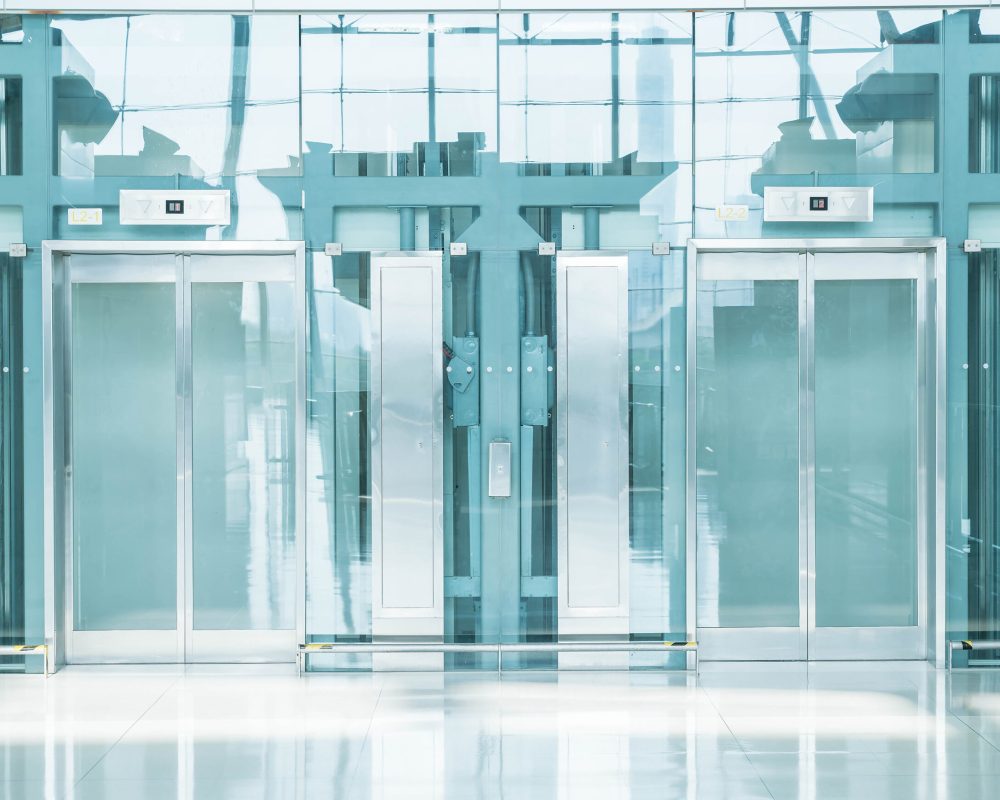 Transparent elevator